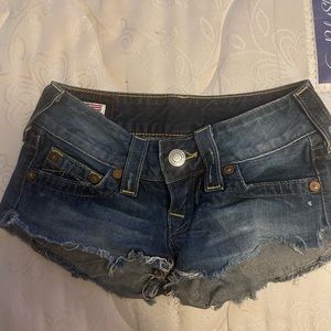 True Religion denim shorts!! in perfect condition💕💕